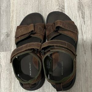 Rockport men’s size 8.5 sandals